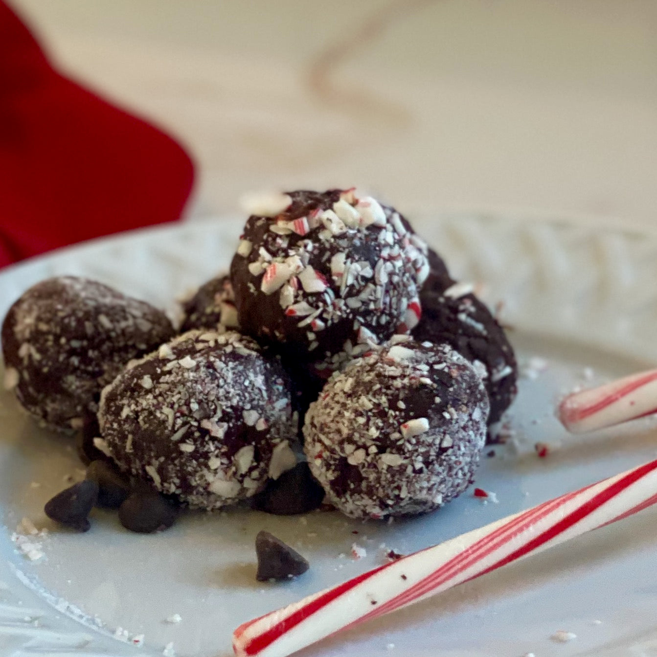 RECIPE: Paleo Peppermint Truffles